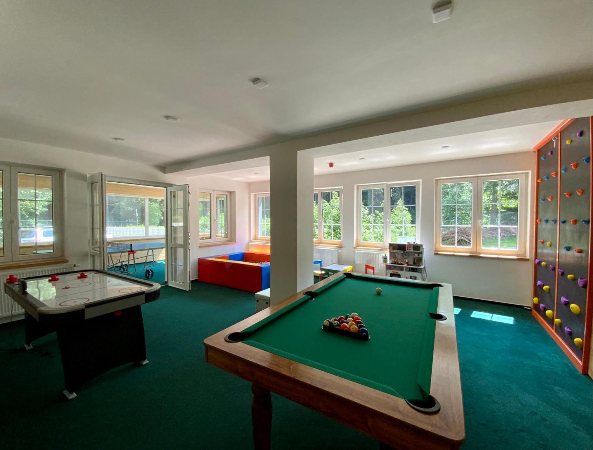 Spindl Lodge Apartments Self Check-In & Sauna ชปินด์เลอรูฟ มลิน ภายนอก รูปภาพ